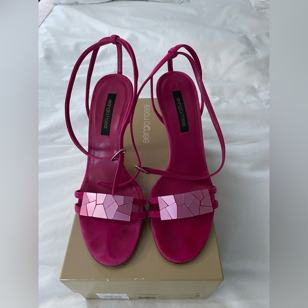 Fushia Sergio Rossi strappy heels Size 6